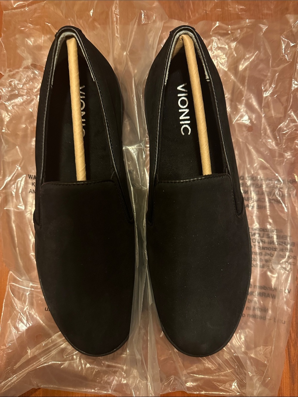 Vionic Women’s Black Slip-On Suede Loafers
